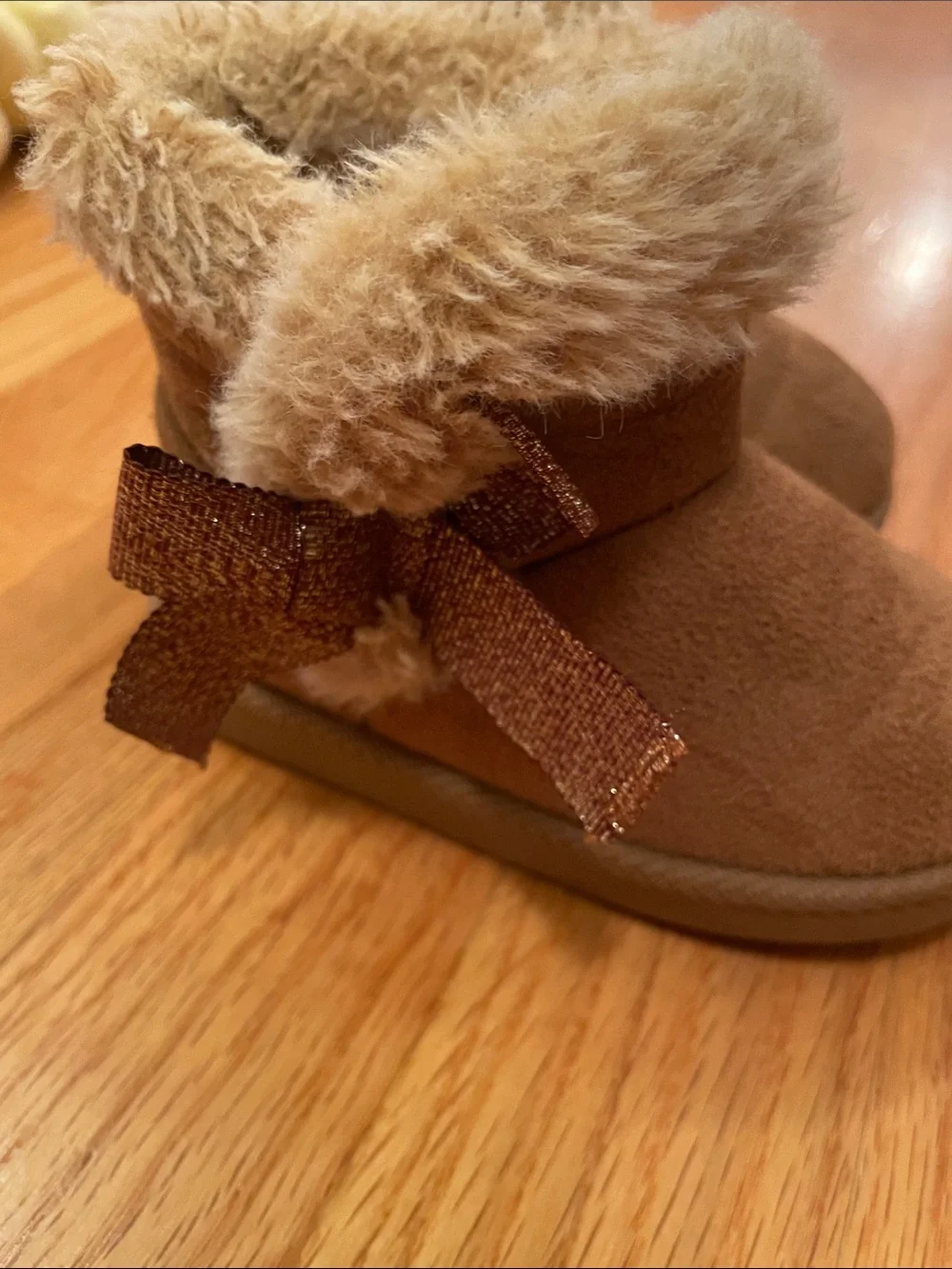 Kids Faux-Fur Lined Brown Booties with Decorative Bow